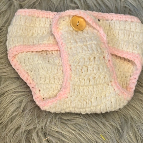 Adorable White and Pink Crochet Baby Hat & Diaper Cover Easter Bunny photo prop - Picture 2 of 6